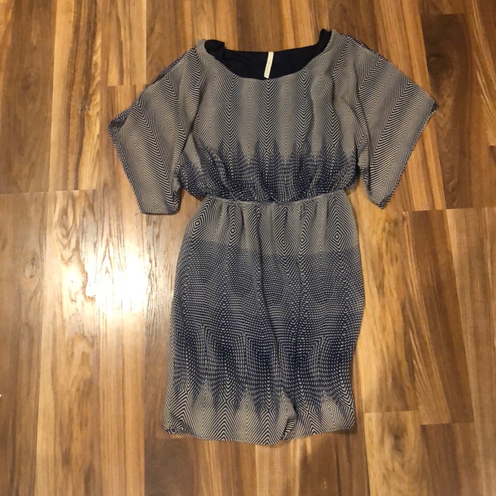 ☀️3 for $25 Cold Shoulder Dress